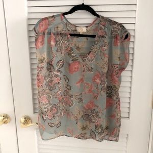 Short Sleeve Floral Blouse